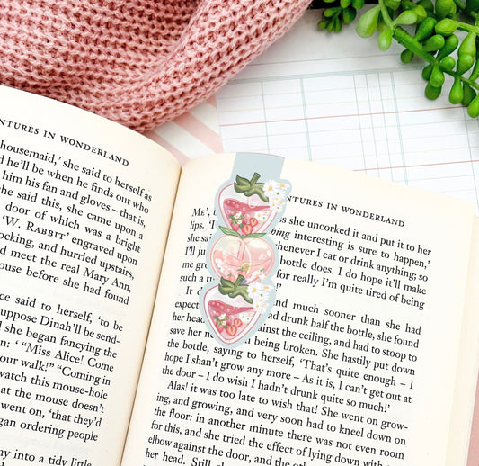 Strawberry Dango magnetic bookmark /  kawaii Japanese snacks bookmark / books, journal page maker,  reading gift Cute kawaii gift stationery