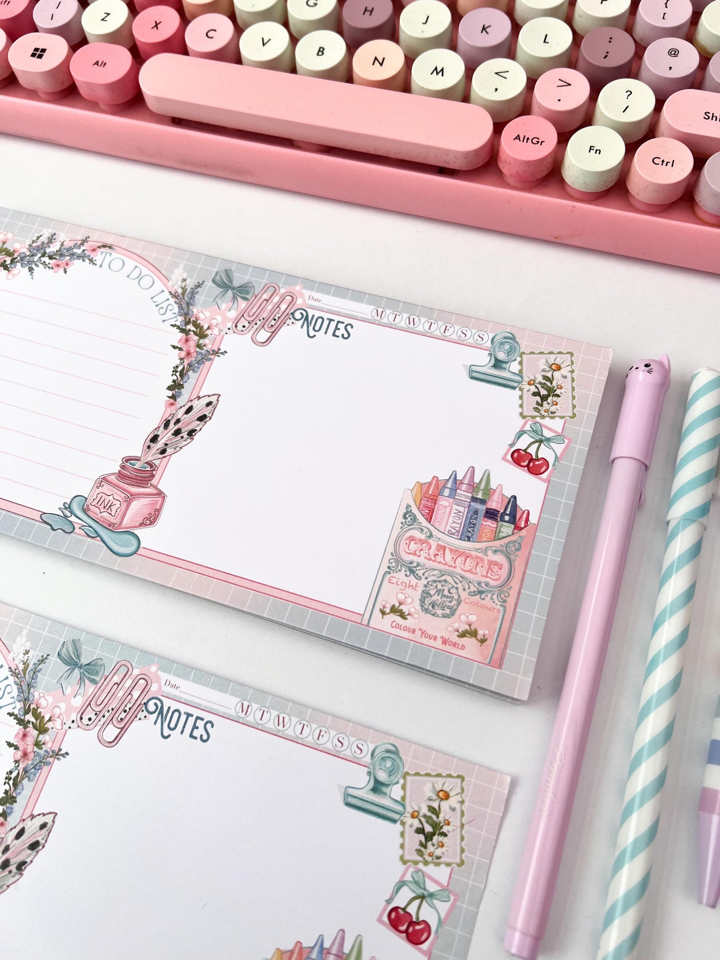Desk planner, To do list desk keyboard notepad / coquette cute memo pad  / notepad. Kawaii accessories 25 tear away sheets