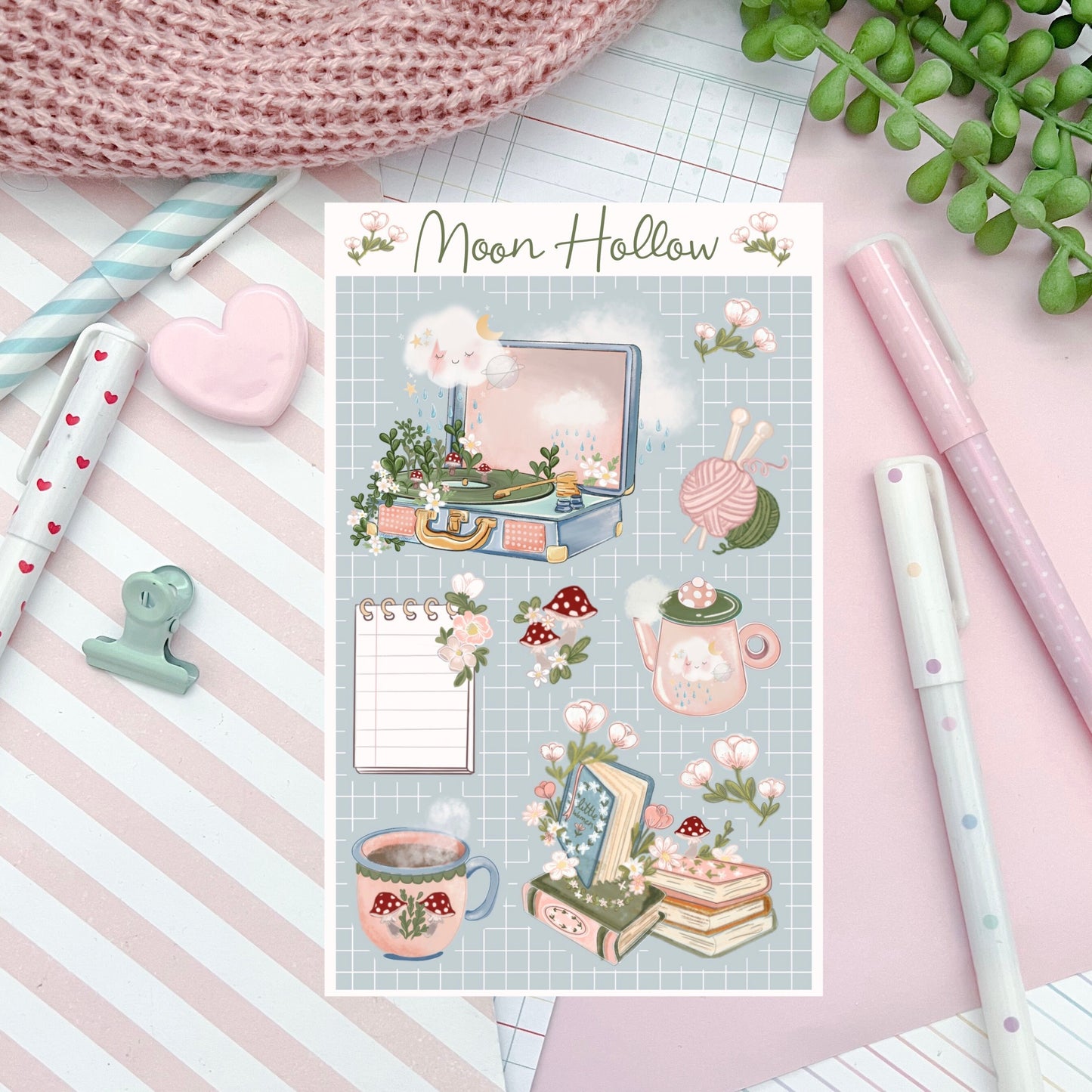 Cozy book lover Bookish magnetic bookmark /  book lover gift