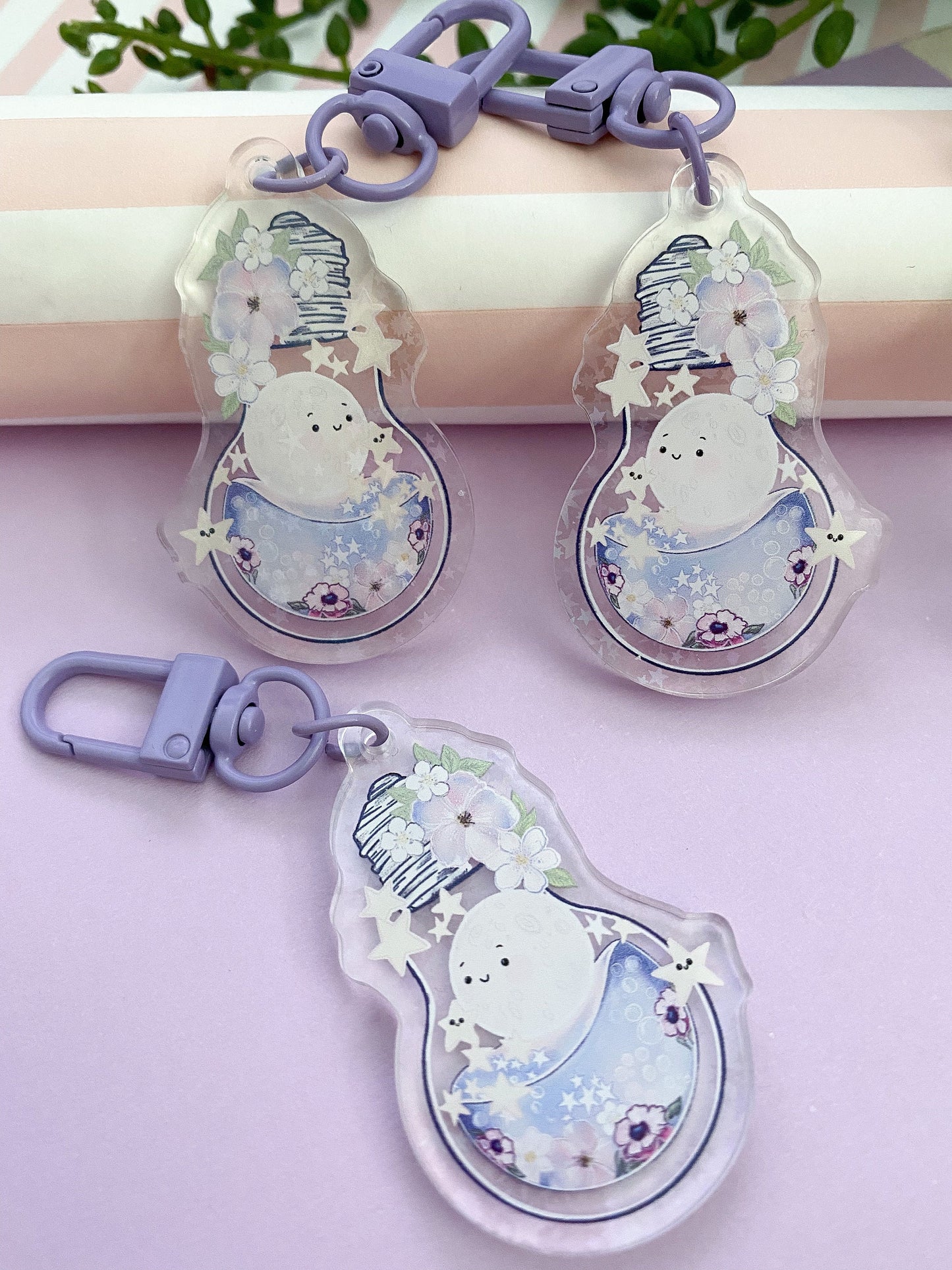 Holographic light bulb moon, stars cute acrylic charm, keychain, keyring, bag charm, cute accessories. Gift, keychain. gift